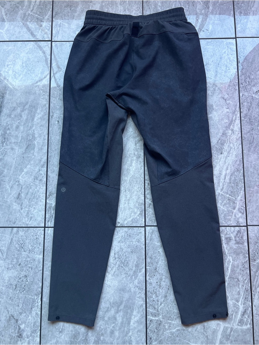 Lululemon Men's Dark Heather Gray Cross Challenger Joggers Performance Wear XS - Picture 3 of 16